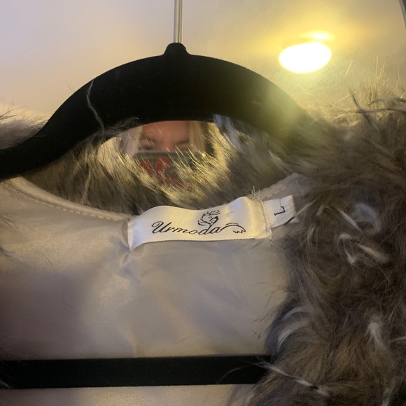 LF gray fluffy fur vest - Picture 2 of 3